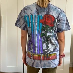 Guns N Roses band tee shirt